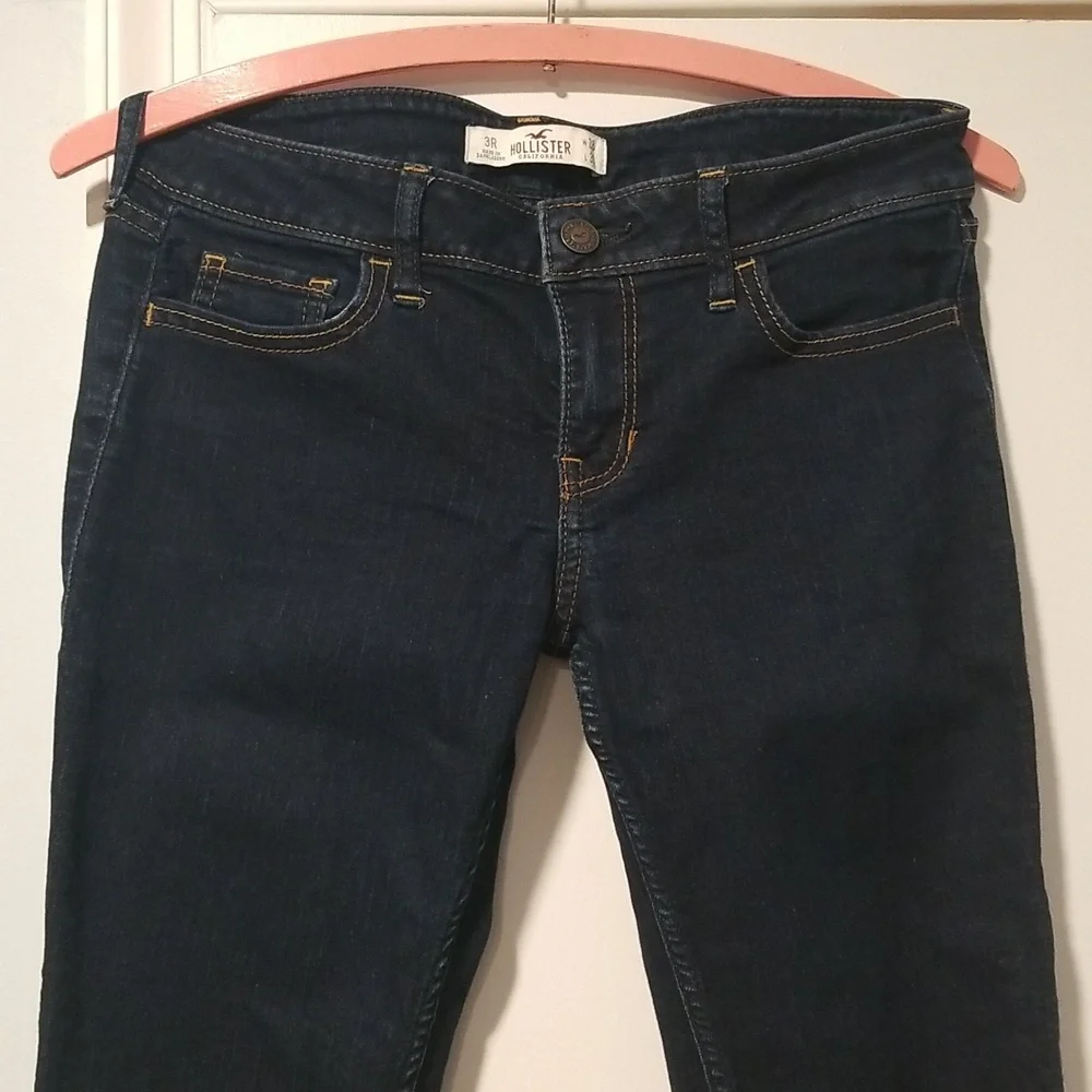 Hollister Dark Wash Jeans - Picture 5 of 13